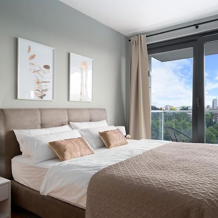 Shs Homes-Luxe Highrise, 2 Bedrooms, Kitchen, Free Parking, Stunning View, Large Tarrasse, Workspace 哈瑟尔特 外观 照片